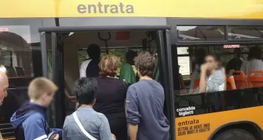 Sui bus telecamere contro i vandali