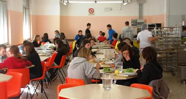 Nessun rincaro per le mense scolastiche