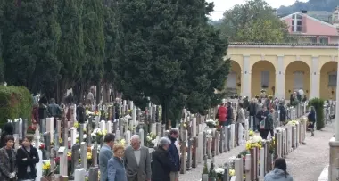Al cimitero un'area per gli islamici