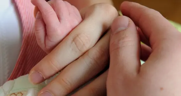 Neonato di tre mesi muore in culla