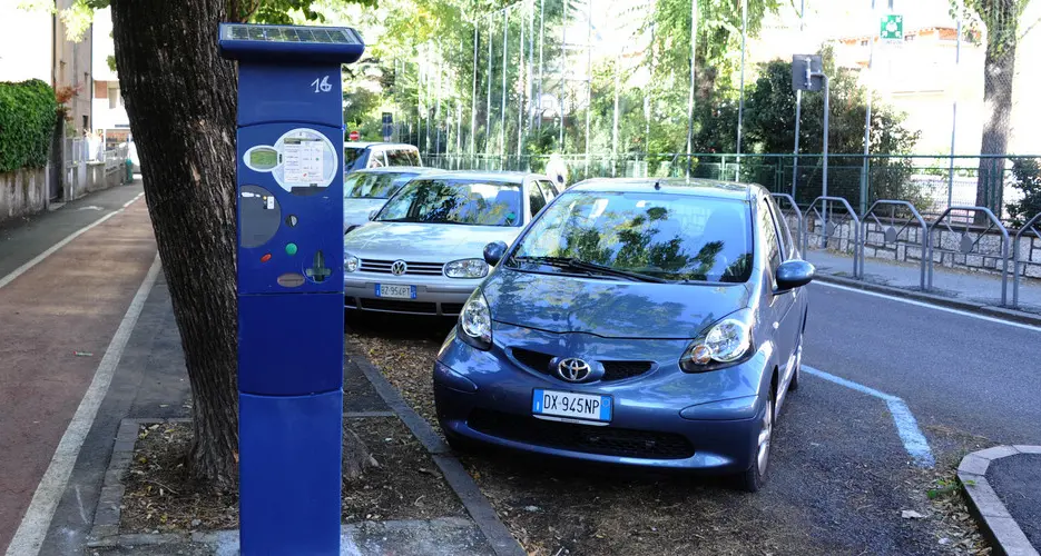Tariffe parcheggi, scatta la stangata