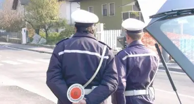 «Guidavo io»: mamma a processo
