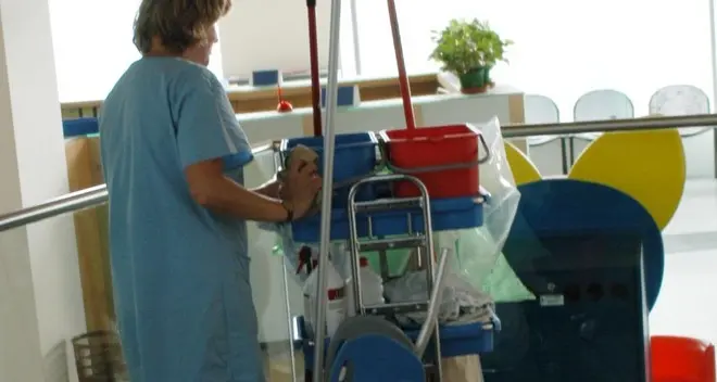 Pulizie in Provincia, il Tar ribalta l’appalto