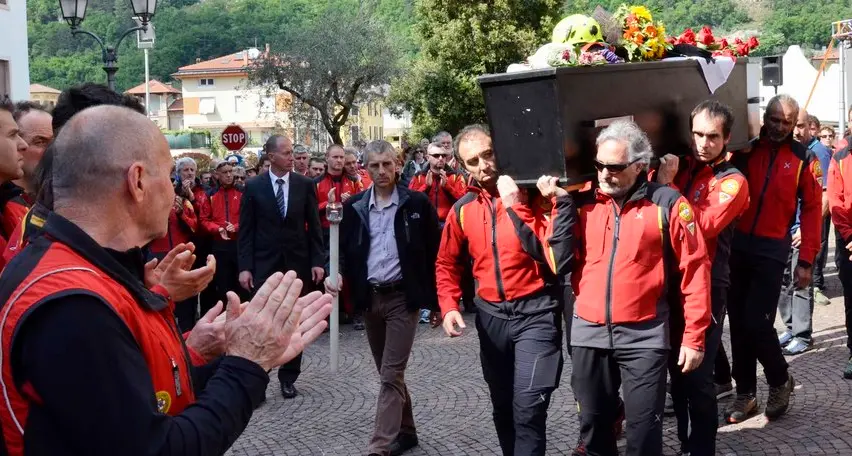 «Ciao Oskar, resterai nella storia del soccorso alpino»