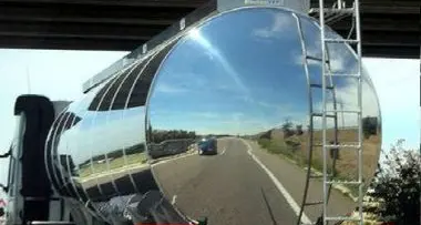Rubati centomila litri di gasolio