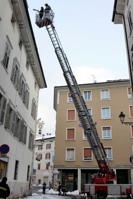 In centro è ancora caos marciapiedi