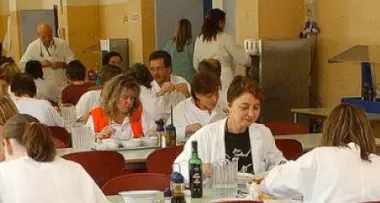 L'ospedale S.Chiara brinda col Latte Trento