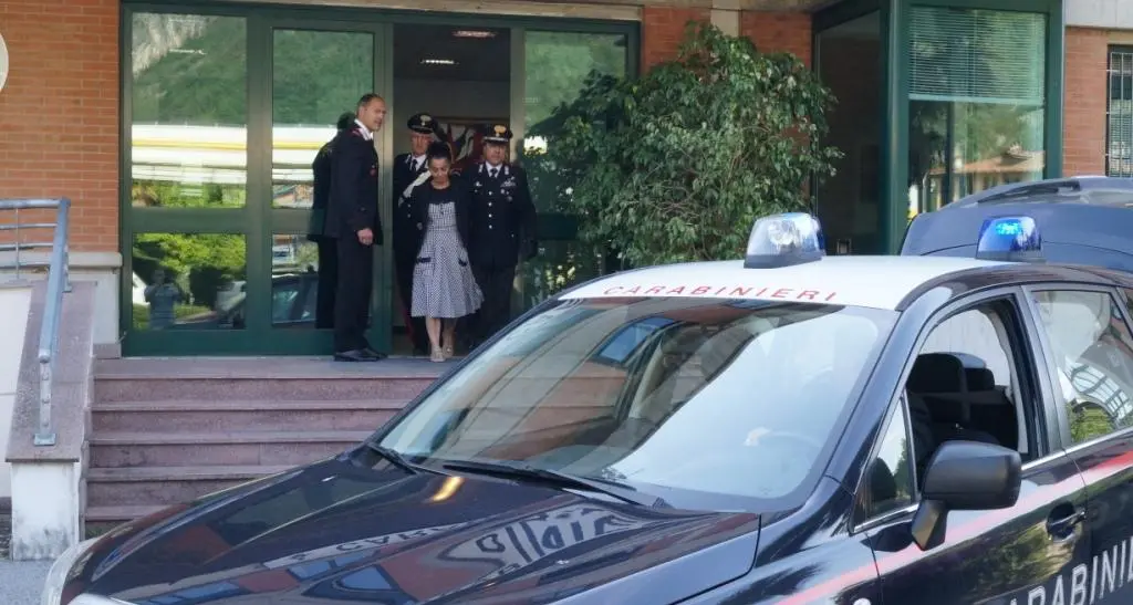 Rubano vestiti per 4000 euro, arrestati