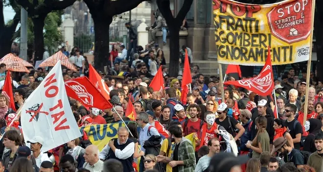 Caos a Roma, espulsi quattro anarchici trentini