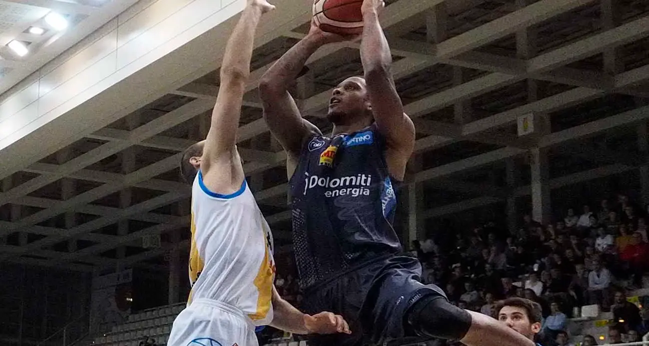 L'Aquila batte Capo d'Orlando e vola sempre più in alto