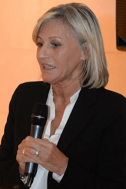 Cogo, imbarazzo Pd E lei restituisce la tessera del partito