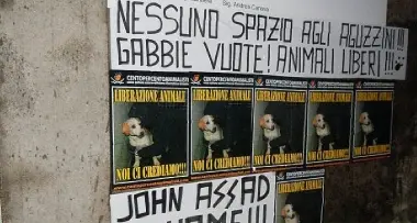 Assalto animalista contro il Cimec