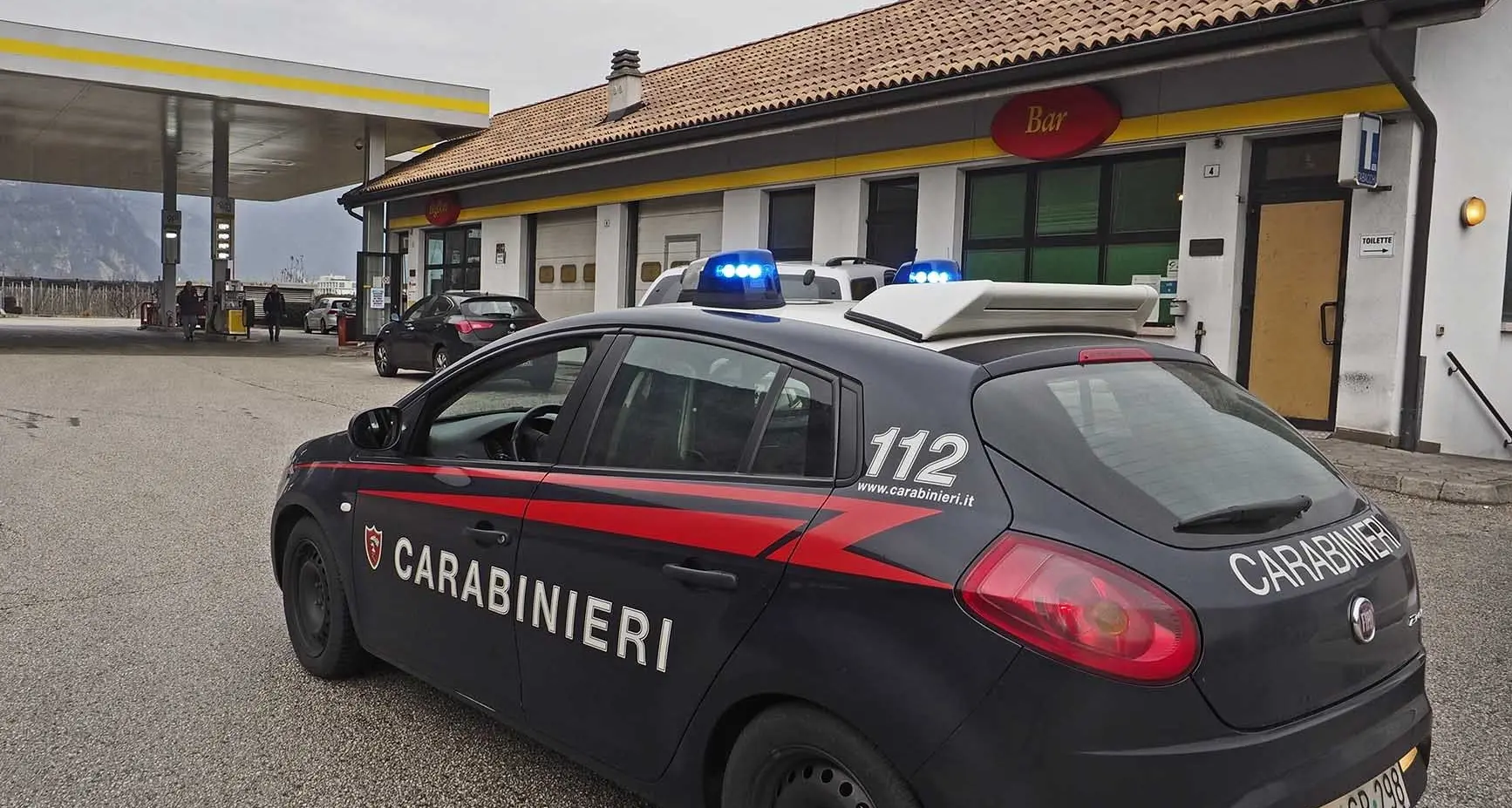 Due giovani fermati dopo essersi riforniti di eroina