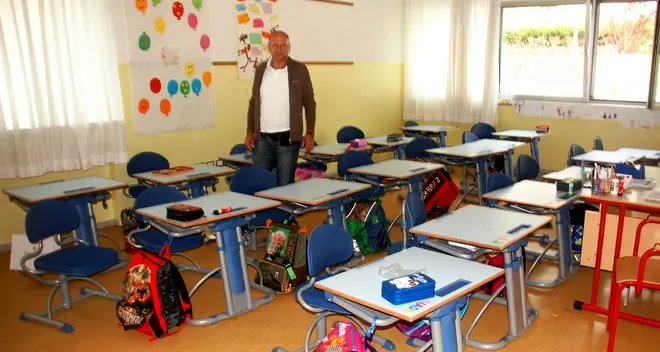 Il banco delle elementari resta lo stesso per 5 anni
