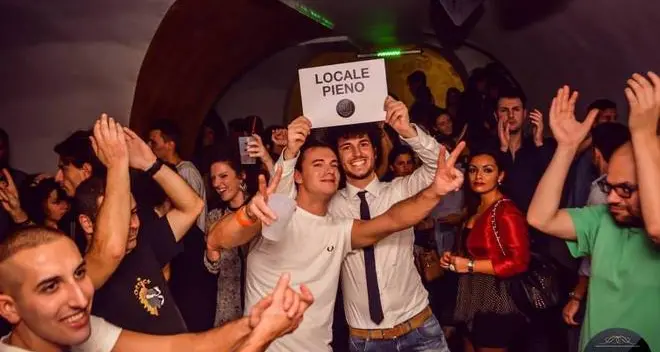La movida trasloca: tutti in pullman a Bolzano