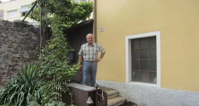 Scopre dopo 70 anni che la casa è costruita su terreno comunale