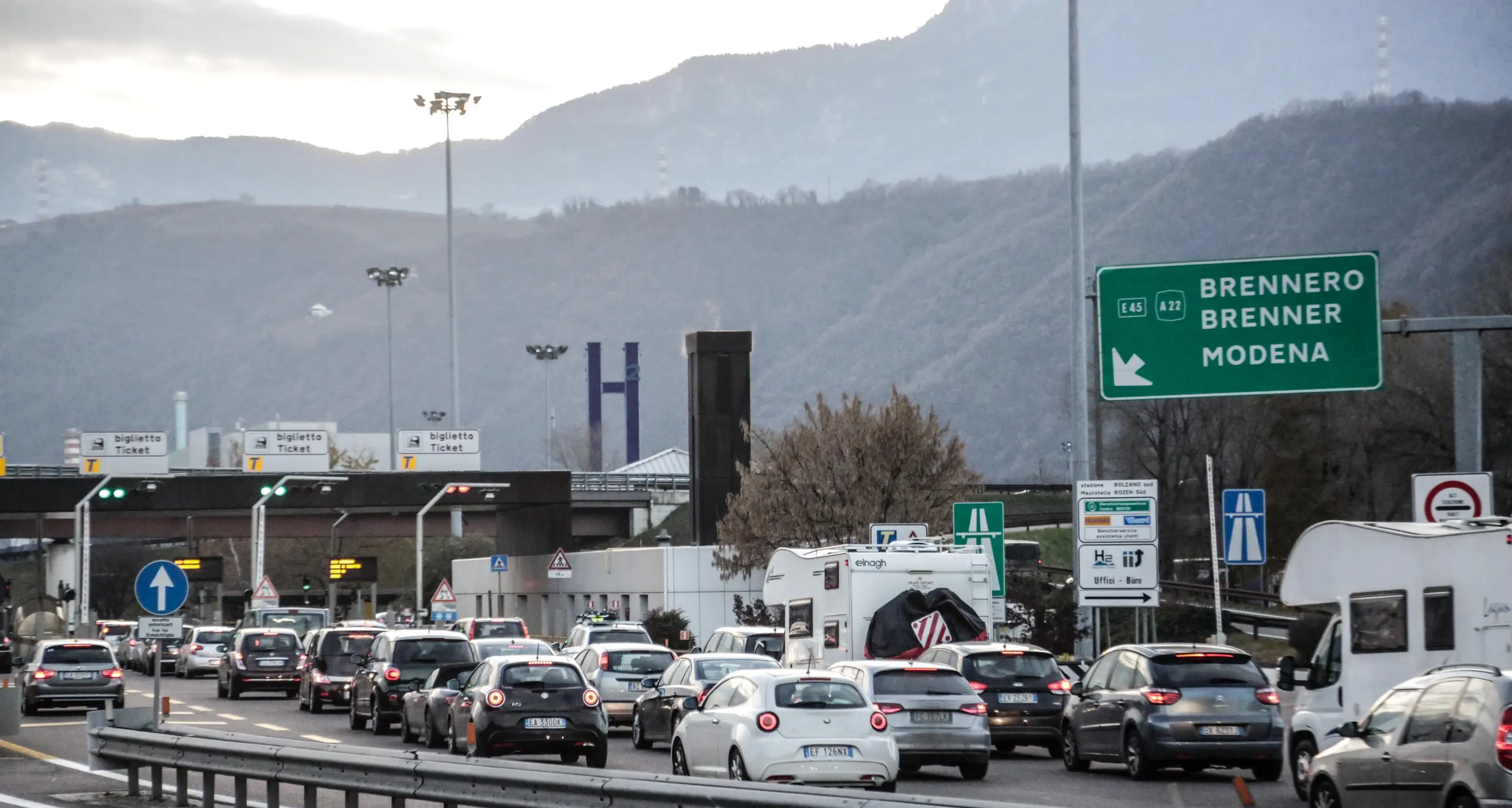 A22, pedaggi a rischio aumento