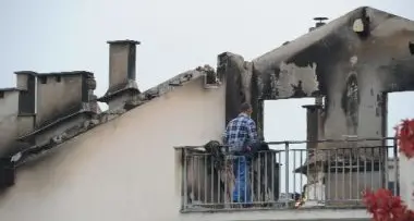 Incendio di Meano, Dellai difende i pompieri
