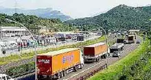 Tir: divieto totale di sorpasso Primo atto pesante di Grisenti