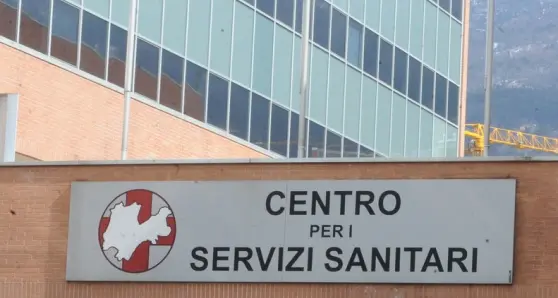 Era il direttore generale più pagato, in Veneto stipendio quasi dimezzato