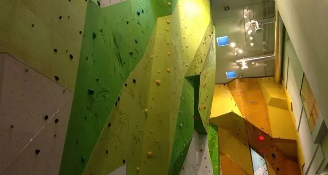 Aperta la più grande palestra di roccia d’Italia a Sanbapolis