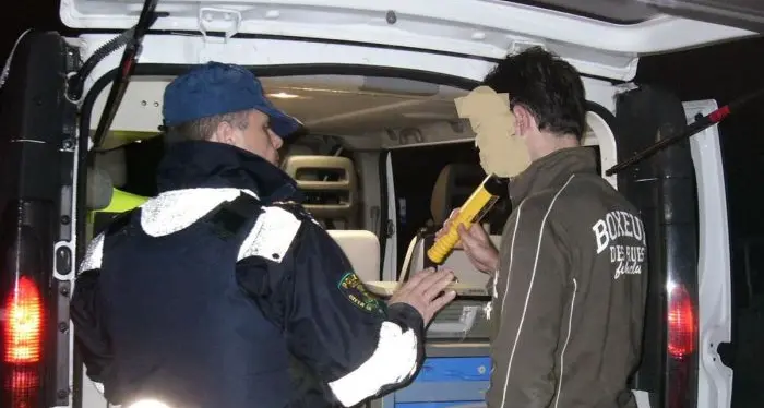 Alcol e guida, record di controlli: 133 al giorno