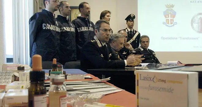 Traffico di anabolizzanti, 14 arresti