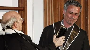 Mourinho, dottore honoris causa