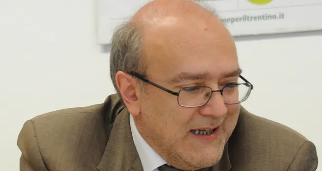 Guerra dei sondaggi ma l’effetto Rossi non c’è