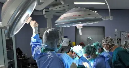 Strumento perso nella gamba durante l’intervento