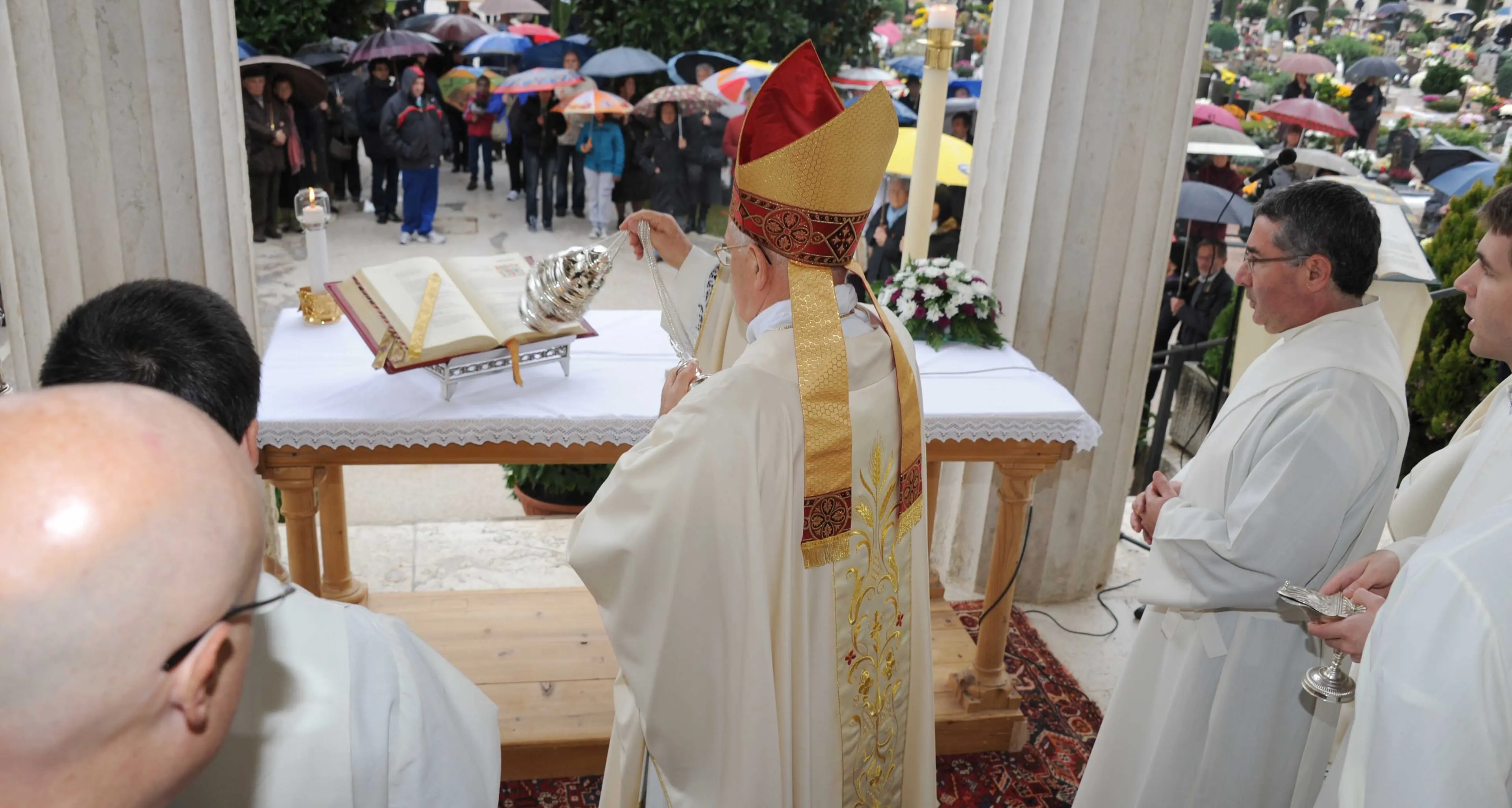 Santi e defunti, tutte le celebrazioni