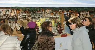 C'è la deroga: domenica negozi aperti