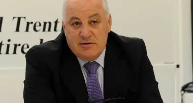 «Ancora Schelfi? Largo ai giovani»