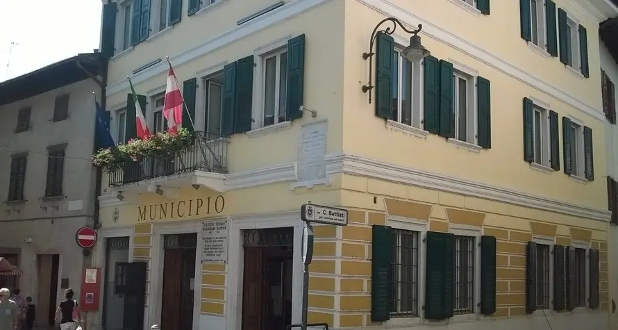 Arrivano le lettere, bufera Imis a Levico