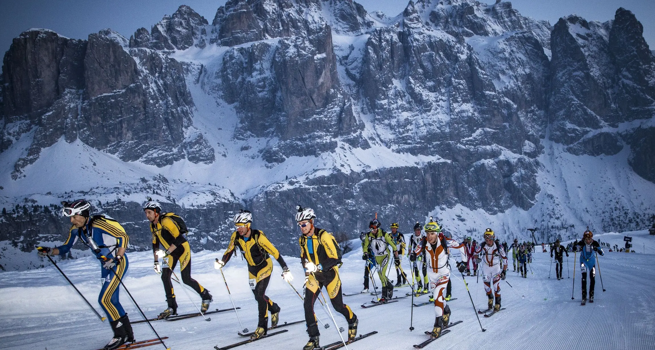 Venerdì sera la Sellaronda Skimarathon