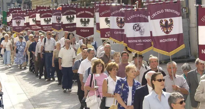 Doppia cittadinanza agli ex tirolesi