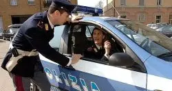 Controlli sugli autobus, 32 violazioni