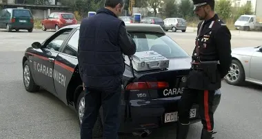 Trento: abuso di alcol, aggrediti sei agenti