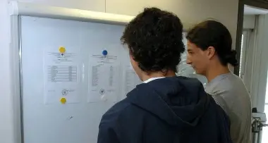 I presidi in coro: «No a voti sotto il 4»
