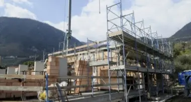 Edilizia, concessioni più rapide