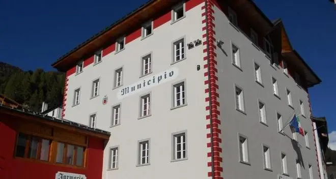 Due Pradel per una poltrona di sindaco