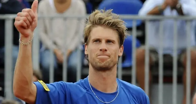 Seppi vola in finale ad Halle