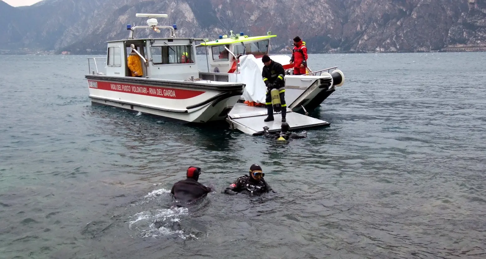 Sub recuperato in gravi condizioni