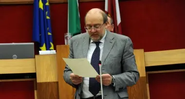 Dellai presenta il conto a Roma