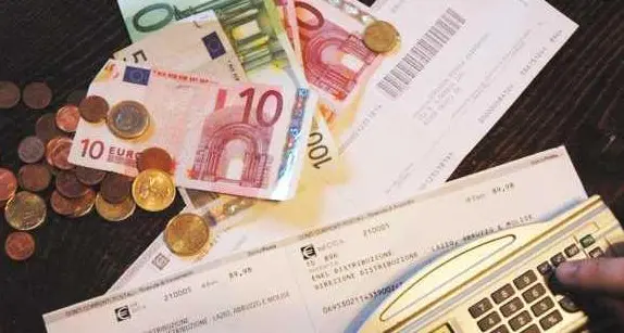 Picchiato (il vero) agente dell’Enel
