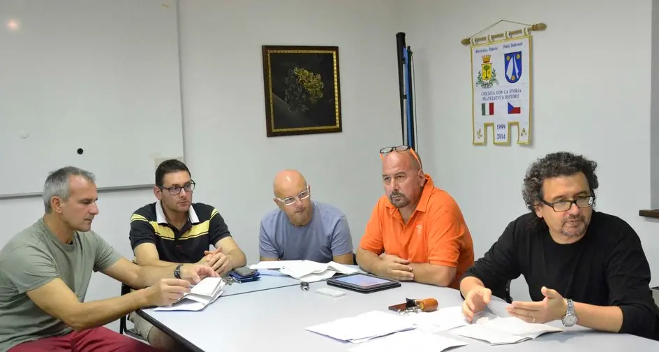 «Basta profughi a spasso per Marco»