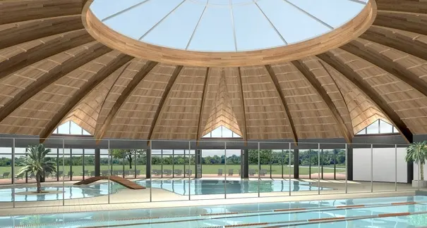Il sindaco Helfer assicura: «La piscina si realizzerà»