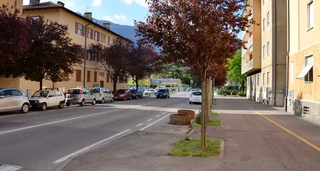 Ottantenne scippata, cade e si ferisce