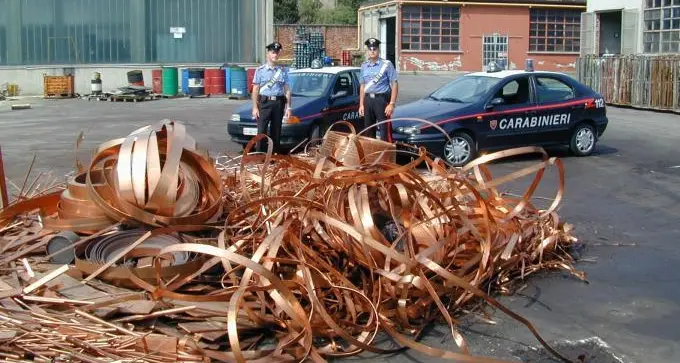 Maxi furto di rame: quattro arresti
