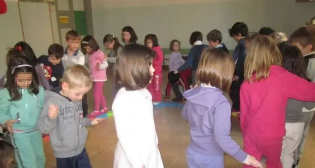 Un laboratorio di relazioni per 154 bimbi